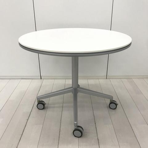 【置くだけで空間が整う！移動できるラウンドテーブル！】■コクヨ（KOKUYO）製　アットラボ（Atlabo）シリーズ　ミーティングテーブル　ラウンドテーブル　W900×D900×H720mm　 キャスター付き　■ホワイト