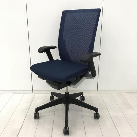 【中古】ヴェントチェア KE-830JB-T1B2 イトーキ（ITOKI） 肘付ハイバックチェア
