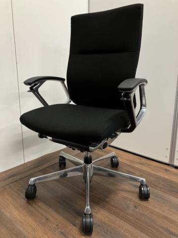 【中古】デュークチェア  オカムラ（okamura） 肘付ハイバックチェア