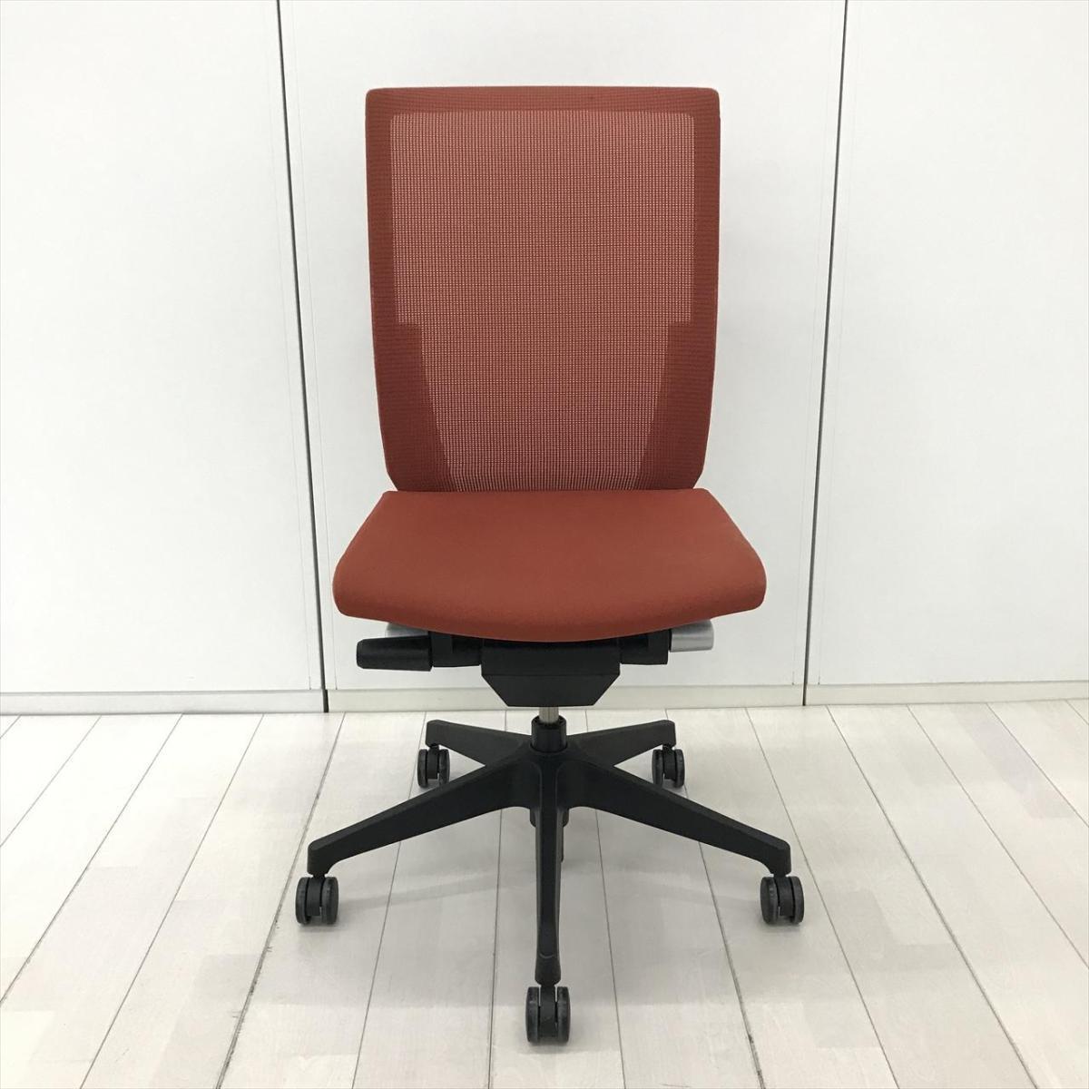 ヴェントチェア (Vento) 中古 イトーキ OAチェア オフィスチェア 中古オフィス家具 KE-867JA-Z9T1T2 中古】ヴェントチェア イトーキ/ITOKI 肘付ハイバックチェア 527998
