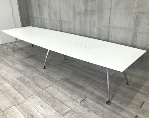 【5月7日入荷】☆W4000mm！【オフィシャルな空間にもフィット！】■大型会議テーブル　10～12名用　配線ボックス付　ホワイト 　■スタイリッシュなデザイン！