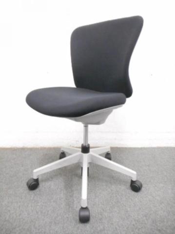 【中古】Valche  イナバ（INABA) 肘無ローバックチェア