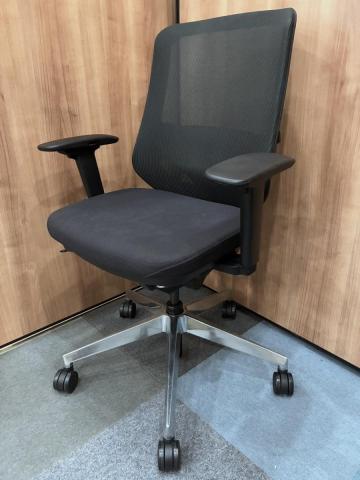 【中古】セリフト SLEB512AF ナイキ（NAIKI) 肘付ハイバックチェア