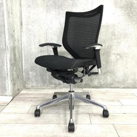 【中古】バロンチェア  オカムラ（okamura） 肘付ローバックチェア