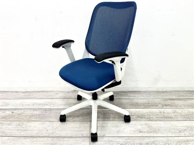 【中古】ライド  ライオン 肘付ハイバックチェア