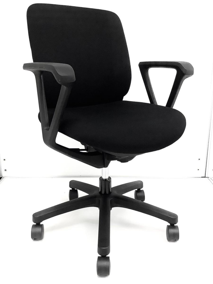 中古】 246GB-T1T1 イトーキ/ITOKI 肘付ローバックチェア 589046