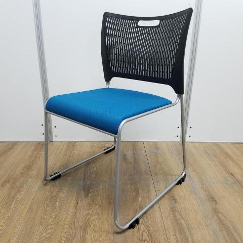 【中古】レーテ  オカムラ（okamura） スタッキングチェア