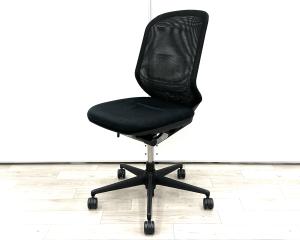 【広々座れる海外製チェア!ヴィトラ製メダパルシリーズが入荷!高級ミーティングチェア!】■ヴィトラ(vitra)製 メダパル(Meda Pal)チェア 肘無 ハイバック 背面メッシュ ■ブラック 【弊社使用欄:A01057218】