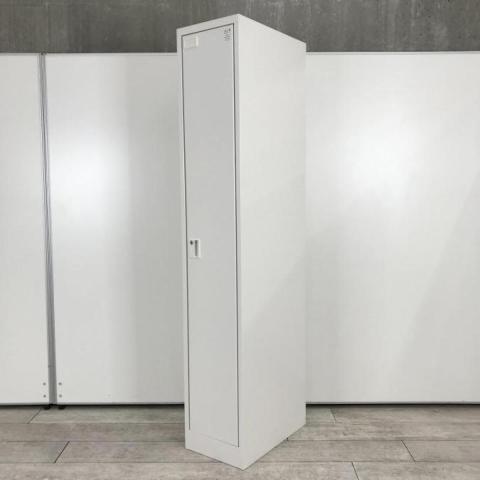 【1台限定】【横幅スリムな315㎜！掃除用具入れにもおすすめな1人用ロッカー！】■イトーキ（ITOKI）製　WN型シリーズ　1人用更衣ロッカー　縦型ロッカー　■幅315mm　■シリンダー錠　■ホワイト