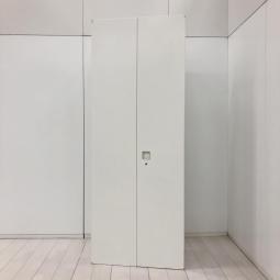 【在庫入替セール品！（本在庫限定価格）】【オフィスの書類をスッキリ整理！取っ手がどの方向からでも開くマルチハンドル！大人気のオカムラ製レクトラインが入荷！】■オカムラ（okamura）製　レクトライン　両開きハイキャビネット(W800×D450×H2100)　■シリンダー錠(一部あり)　■ベース無し 　■ホワイト【弊社使用欄：A01051032】【HU】