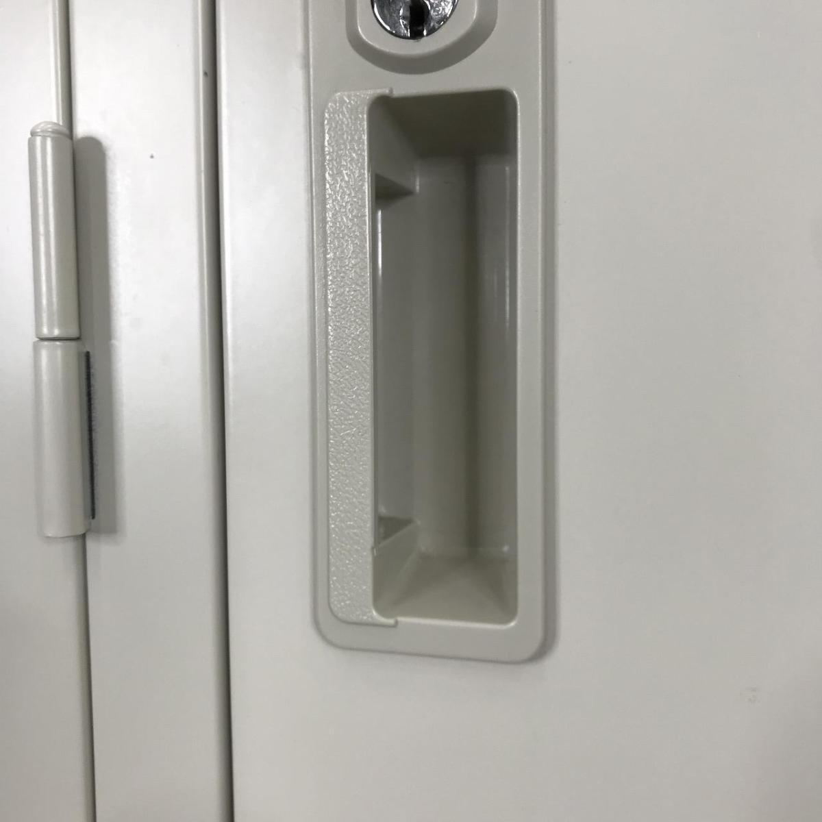 中古】SLKロッカー SLK-3 生興 3人用更衣ロッカー 589422 - 中古 