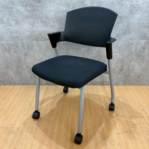 【中古】プロッティチェア  コクヨ（KOKUYO） スタッキングチェア