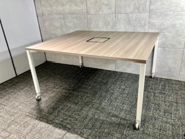 【中古】その他シリーズ DY963Y MX62 オカムラ（okamura） テーブルその他