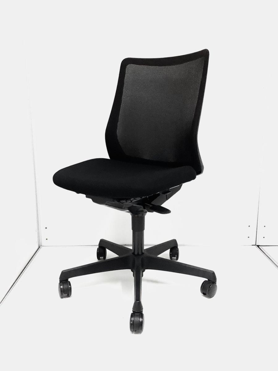 【これを選べば間違えなし！】現行商品の人気メッシュチェア入荷！オフィスチェア/Fluent(フルーエント)シリーズ/ブラック【AD】
                        フルーエントチェア
                                    中古
            
