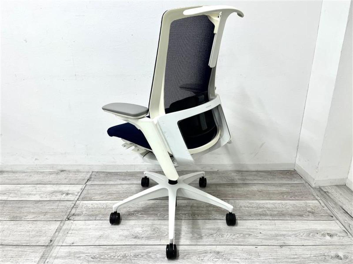 中古】フィノラ C788WZ F1G4 オカムラ/okamura 肘付ハイバックチェア 