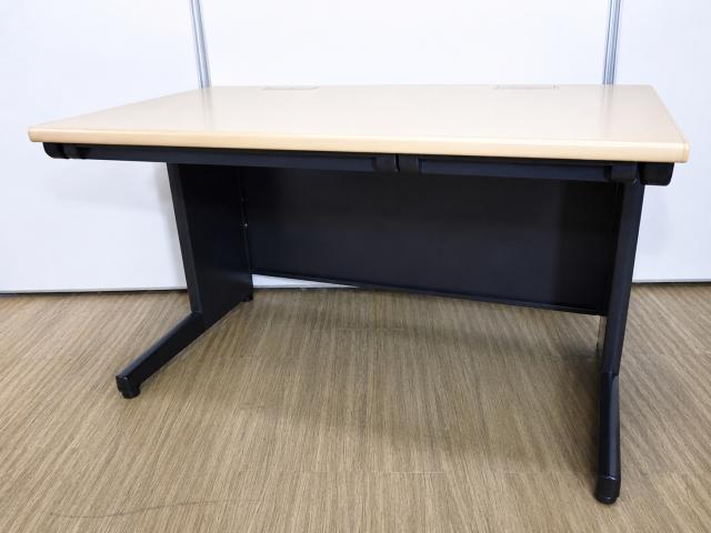 【中古】CZXデスク  イトーキ（ITOKI） 平机