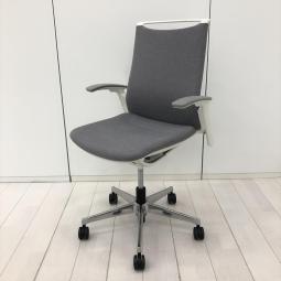 【在庫入替セール】■オカムラ（okamura）製　モード（mode）チェア　肘付　ハイバック ■A01029354