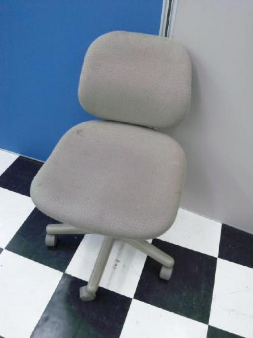 中古】バイオテックチェア3 コクヨ/KOKUYO 肘無ローバックチェア 59017
