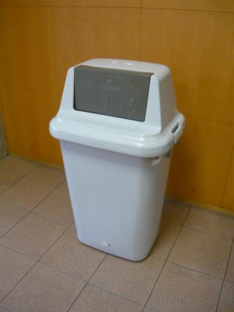 ■あると便利！　【ごみ箱☆】　
                                    中古
            