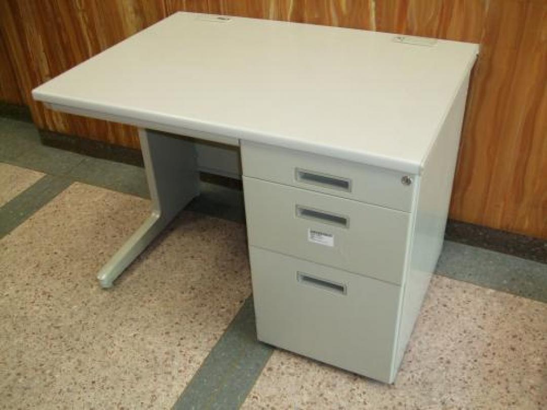 【トヨセット製片袖机】省スペースなＷ1000タイプ　
                                    中古
            