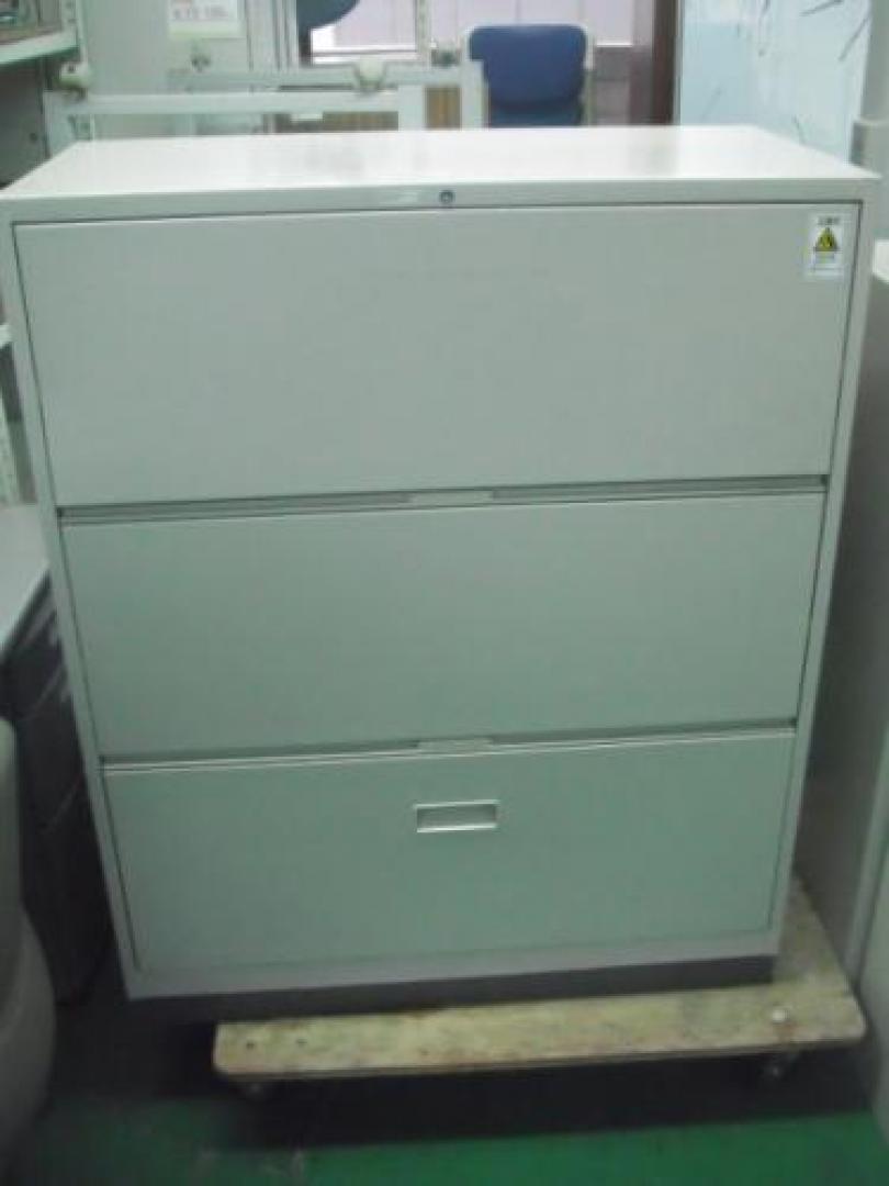 【入荷情報】コクヨ製ケンド書庫入荷しました。
                                    中古
            