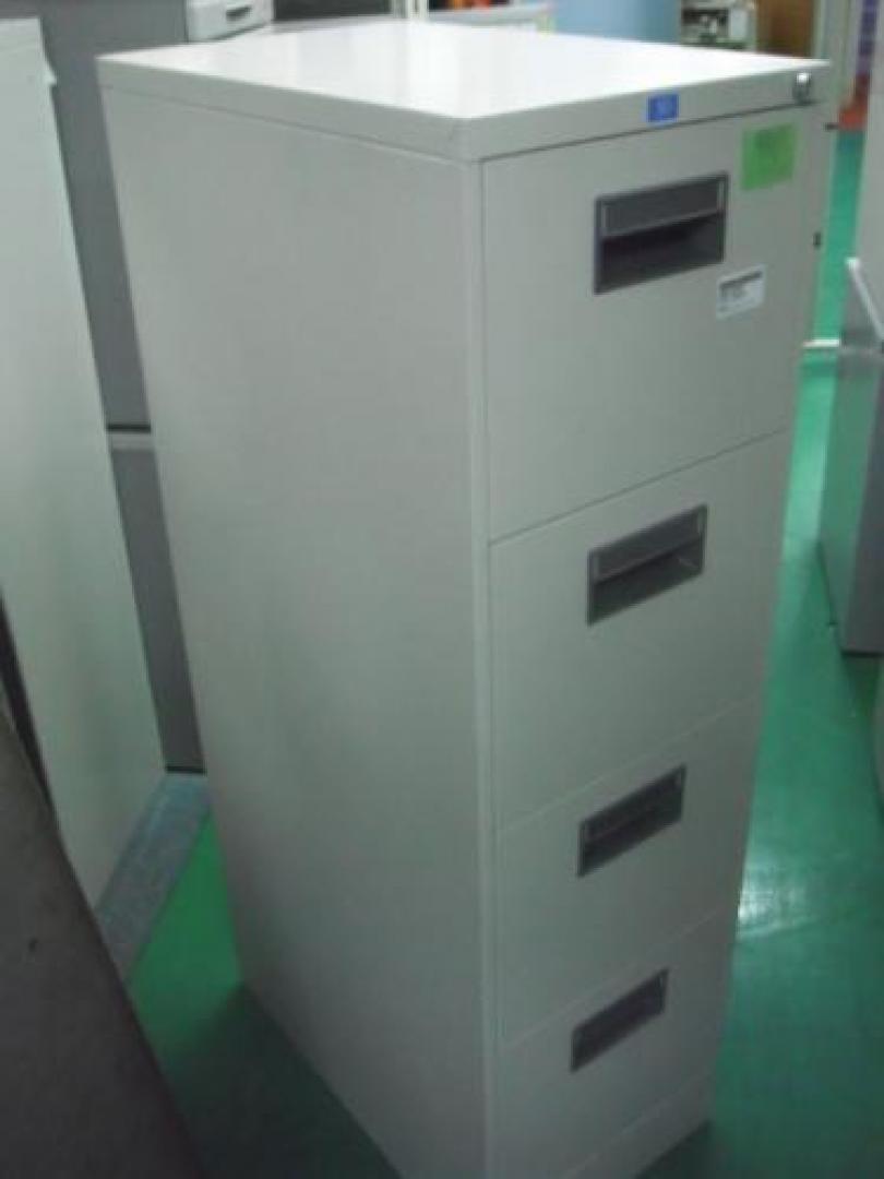 【入荷情報】Ａ４ファイルキャビネット入荷しました。
                                    中古
            