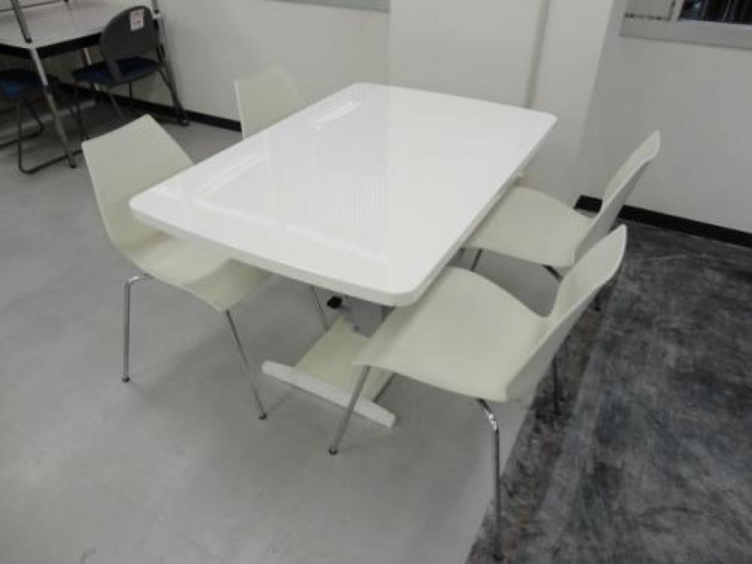 ■会議セット■清潔＆スタイリッシュ■【パッ！】と明るくなります　【セット商品】【会議チェア】
                                    中古
            