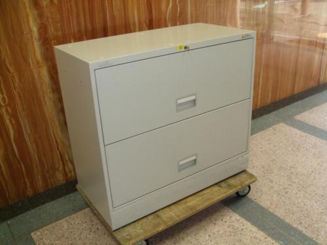 以外に便利なケンド書庫が登場⇒場合によっちゃ一番使いやすいと評判です⇒すばらしい、オフィスバスターズありがとう♪
                                    中古
            