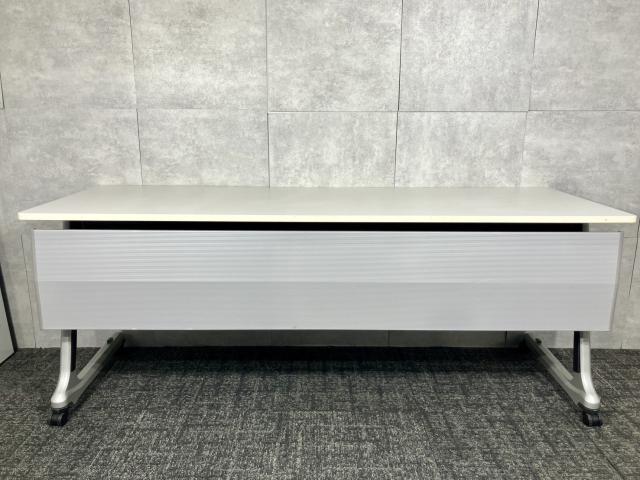 【中古】コンシア  イトーキ（ITOKI） スタックテーブル(長机/折りたたみ/会議用)