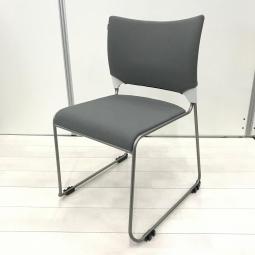 新古品！【まとめて揃います！】【打合せや会議室、休憩スペースなど使いどころ様々！】■オカムラ製　レーテシリーズ　スタッキングチェア　■グレー【OKT63】【関東倉庫在庫品】【弊社使用欄：A01053088】