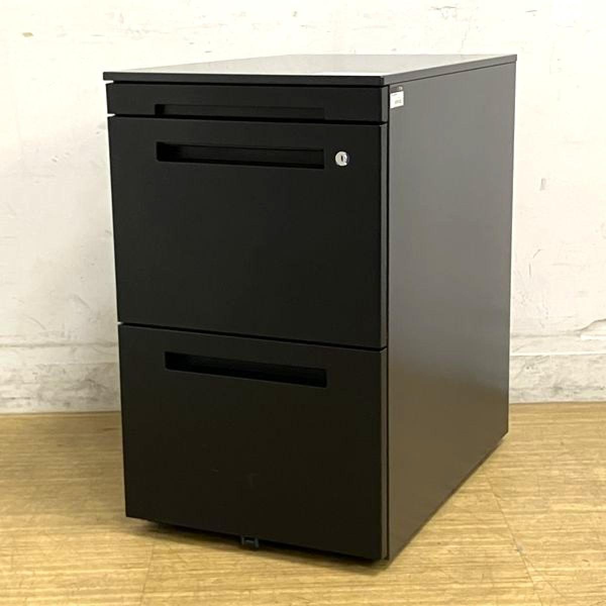 【在庫入替セール】イトーキ　CZR　3段ワゴン　レアなブラックカラー　A4ファイルが2段分収納可能　鍵付き　シリンダー錠【愛知・名古屋・豊田・静岡・浜松】
                        CZR
                                    中古
            
