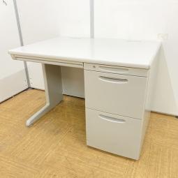 【オカムラの超定番シリーズ！袖一体型で書類をたっぷり収納可能！】■オカムラ （okamura）製 　SD-Vシリーズ　片袖机　■W1000mm×D700×H700mm　■シリンダー錠　■ライトグレー