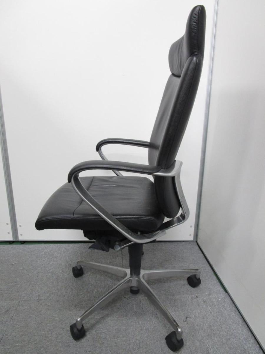 イトーキ　プレクサスチェア　ハイバック　肘付　本革　オフィスチェア　美品 中古】プレクサス イトーキ/ITOKI 肘付ハイバックチェア 590219 - 中古