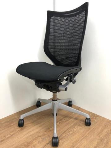 【中古】バロンチェア  オカムラ（okamura） 肘無ハイバックチェア