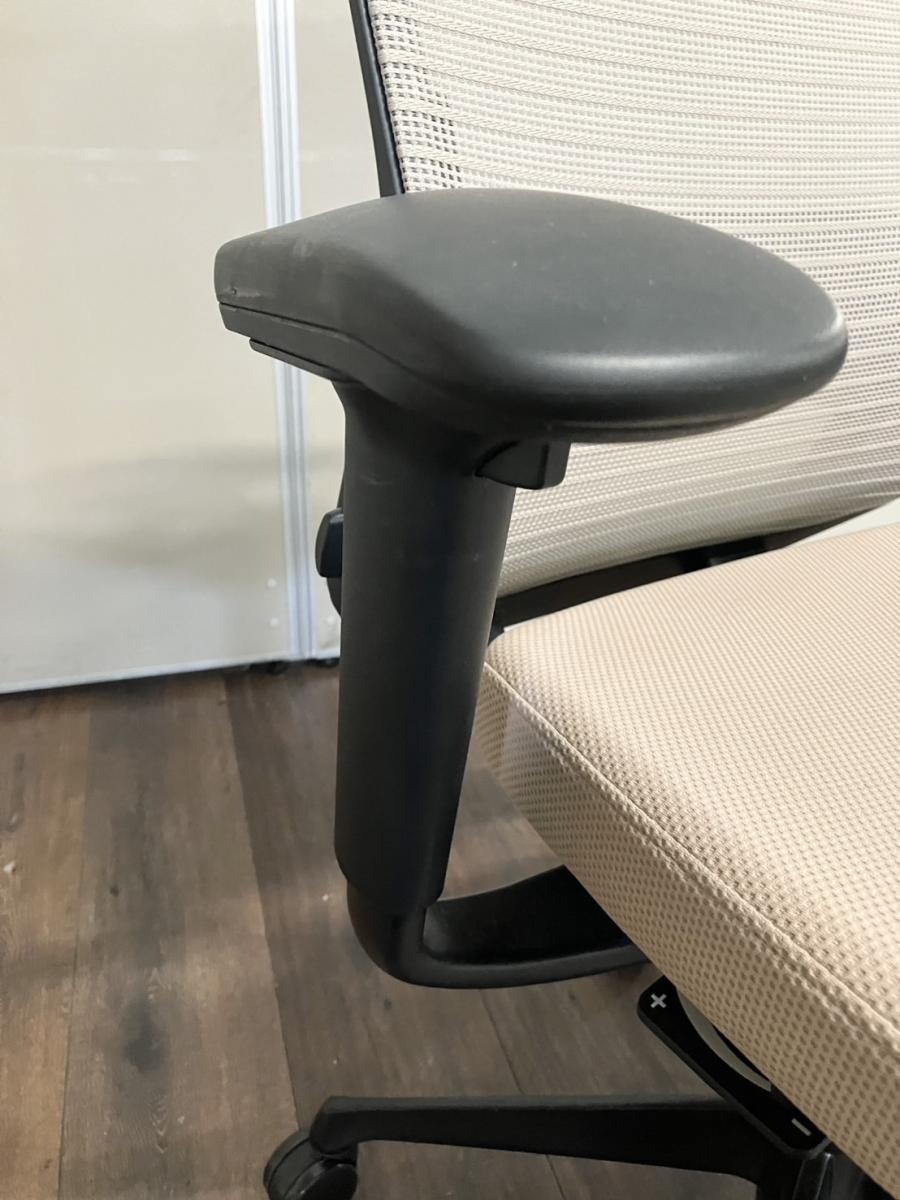 【中古】コーラルメッシュ CQ86MS FSH7 オカムラ/okamura 肘付ハイバックチェア 590413 - 中古オフィス家具なら ...