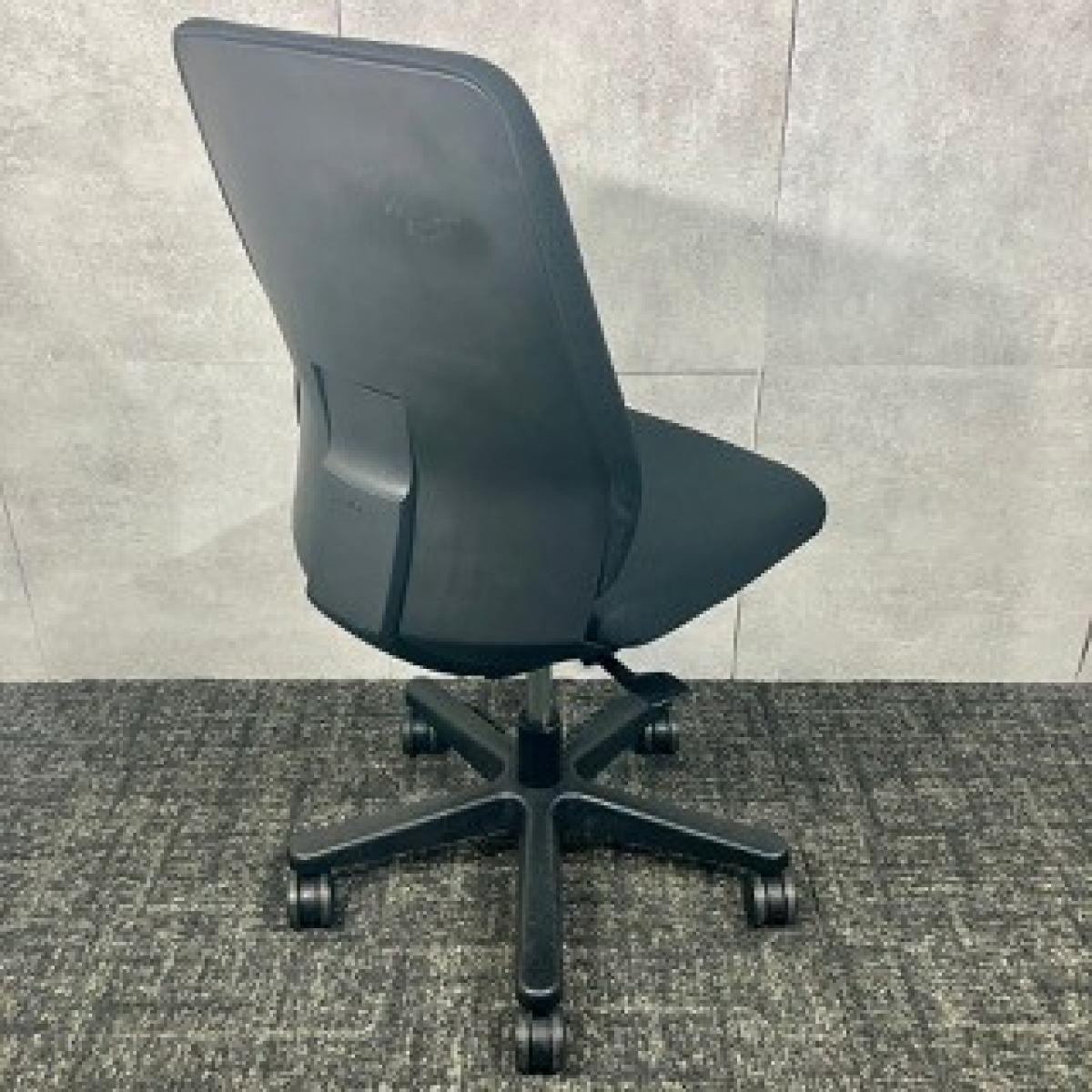 中古】トルテチェア KZ-130GB-T1T1 イトーキ/ITOKI 肘無ハイバック 