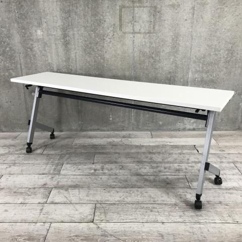 【2名様でゆったりと使えるスタックテーブル入荷!奥行き600㎜で広々!キャスター付きで移動も楽々!】■ウチダ製 プラッテ サイドスタックテーブル ■幅1500×奥行600 ■幕板無し ■ピュアホワイト【天板跳ね上げ式でコンパクトに収納!】