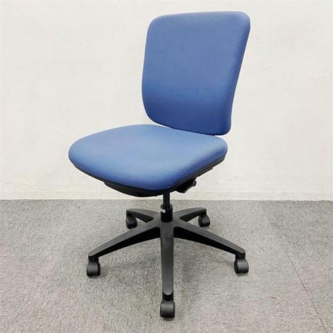 【中古】Miチェア  ウチダ（UCHIDA) 肘付ミドルバックチェア