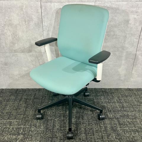 【中古】クレネ KRA-00C ウチダ（UCHIDA) 肘付ミドルバックチェア