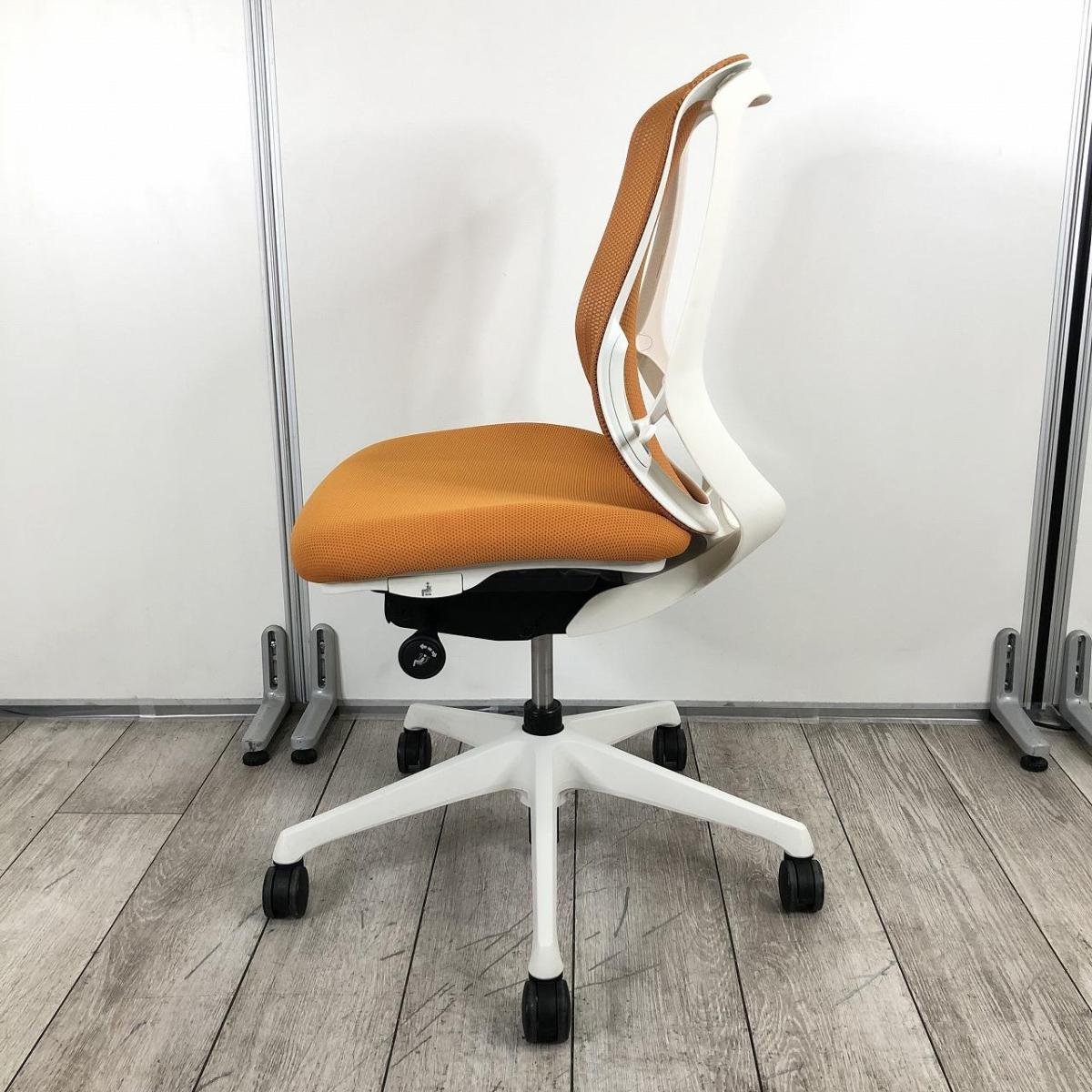 中古】シルフィーメッシュ オカムラ/okamura 肘無ローバックチェア 中古】シルフィーメッシュ オカムラ/okamura 肘無ローバックチェア