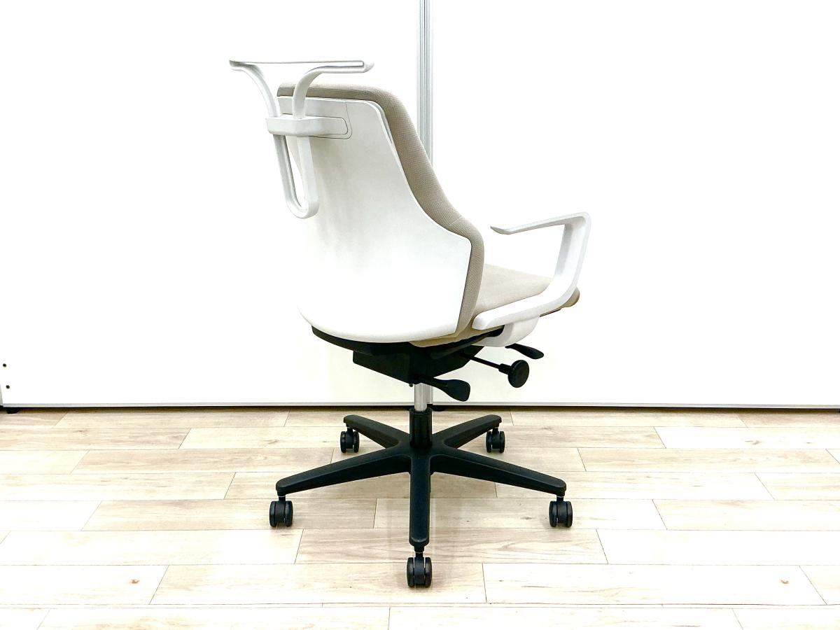 中古】グーフォ コクヨ/KOKUYO 肘付ローバックチェア 590863 - 中古 