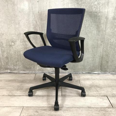 【中古】エスクードメッシュ  オカムラ（okamura） 肘付ローバックチェア