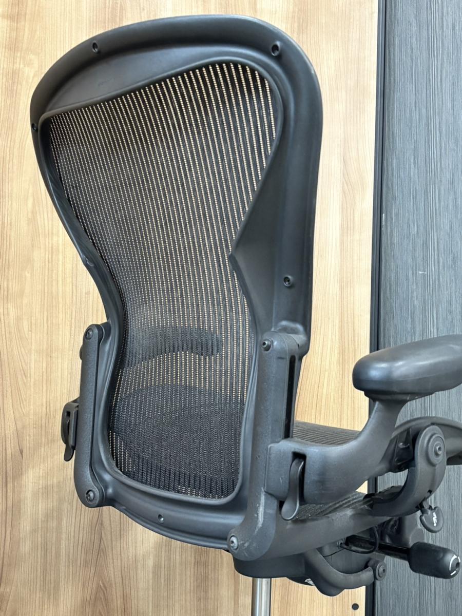 中古】アーロンチェア Herman Miller/ハーマンミラー 肘付ハイバック