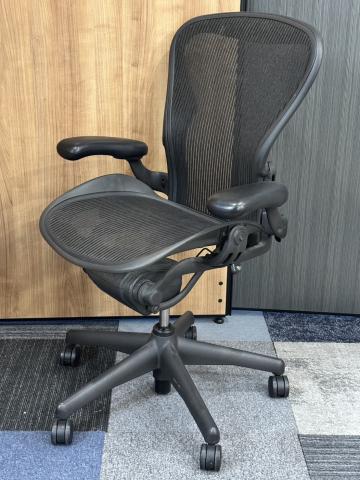 【中古】アーロンチェア  Herman Miller（ハーマンミラー） 肘付ハイバックチェア