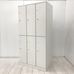 【上下2段で省スペースに収納！多人数使用で空間を有効活用できる人気6人用ロッカー！】■ナイキ（NAIKI）製　BLN型ロッカー　 6人用更衣ロッカー （3列2段 ）　■W900×D515×H1800mm　■シリンダー錠　■ホワイト