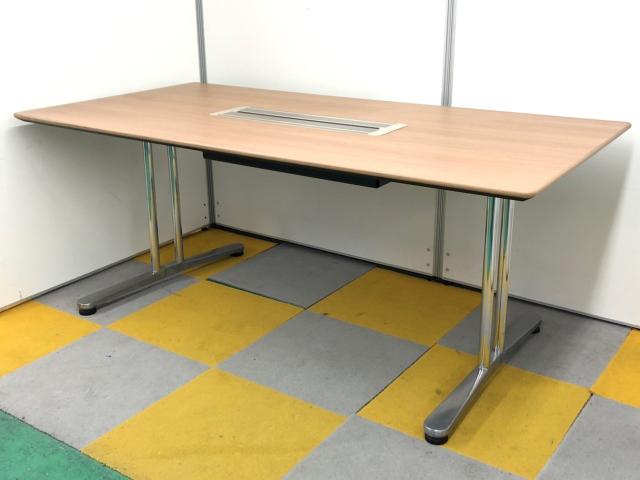 【中古】インターレイス 4L32TC-MB05 オカムラ（okamura） ミーティングテーブル（会議机）