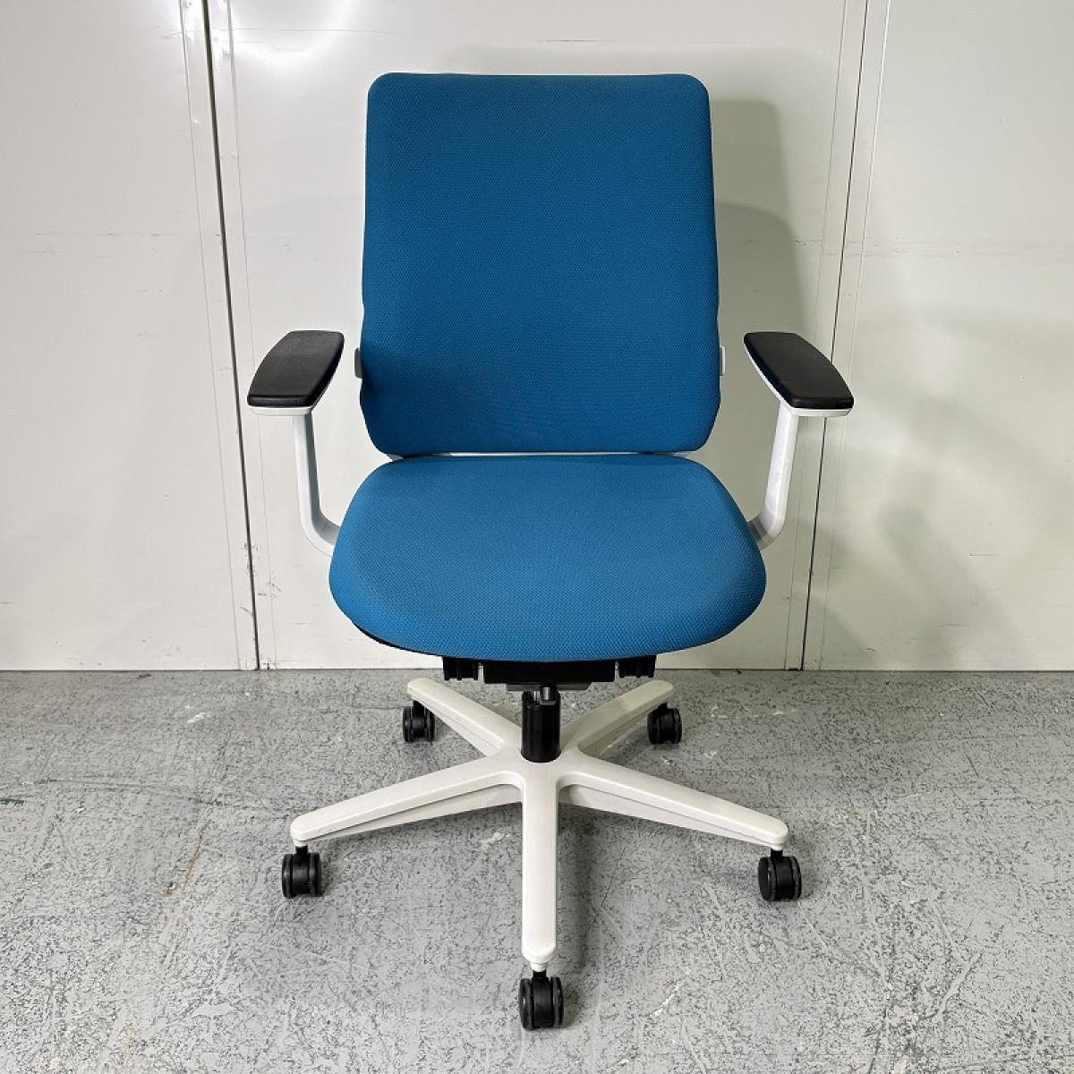中古】ミトラシリーズ コクヨ/KOKUYO 肘付ローバックチェア 591089 