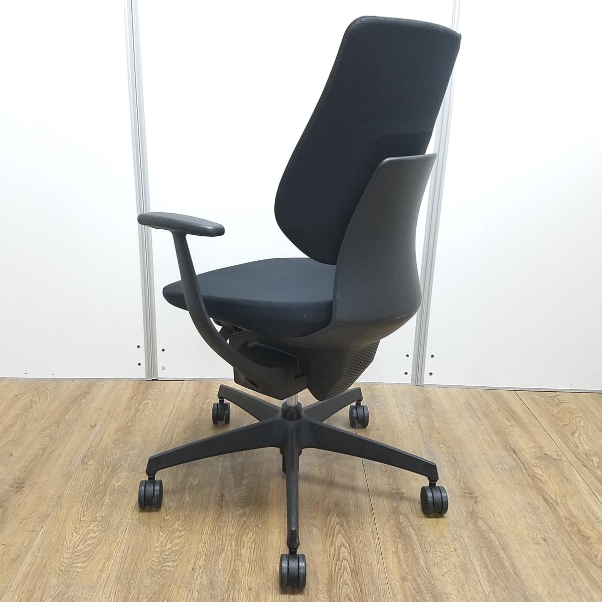 中古】イング バーチカル 樹脂 CRS-G3202E6N コクヨ/KOKUYO 肘付 