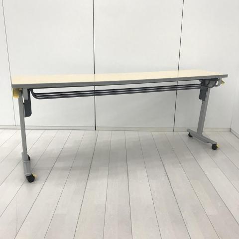 【使い方自由自在！フレキシブルに活躍！】■コクヨ　リスマシリーズ　サイドスタックテーブル　W1800×D450mm　ナチュラル木目カラー　折りたたみテーブル【KOKUYO　LISMA】