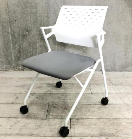 【中古】ピエガ CK-720WPAWGXE3-W コクヨ（KOKUYO） ネスティングチェア